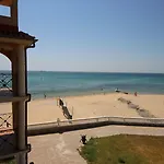 Menada Atrium Appartement Elenite