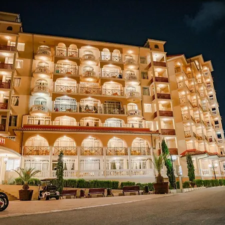 Menada Atrium דירה *