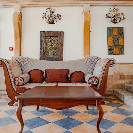 Menada Atrium דירה