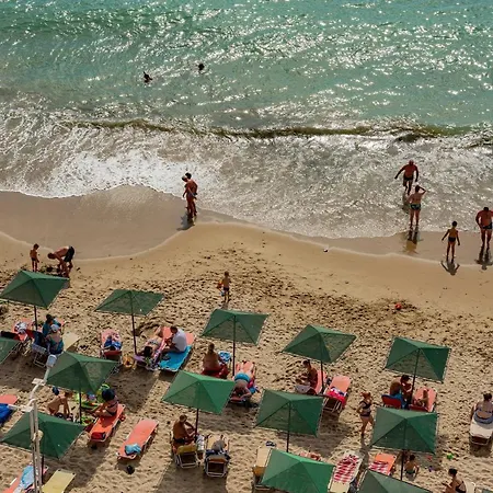 Menada Atrium * אלניטה