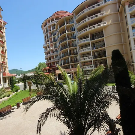 דירה Menada Atrium אלניטה