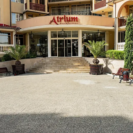 Menada Atrium アパート