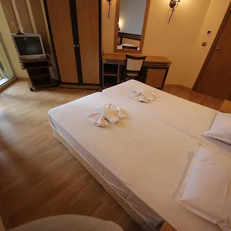 Menada Atrium Apartament *