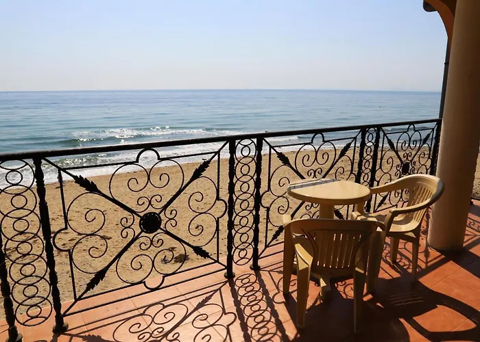 Menada Atrium Apartamento Elenite