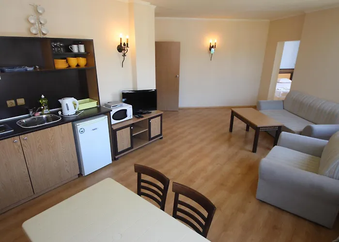 Menada Atrium * Elenite