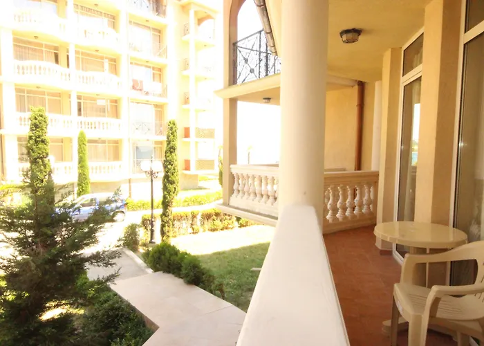 Apartamento Menada Atrium Elenite